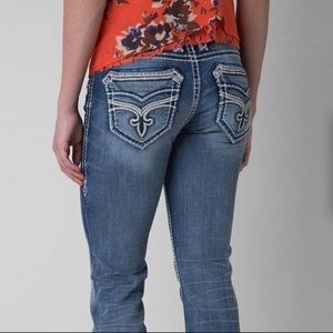 LIKE NEW Rock Revival 29